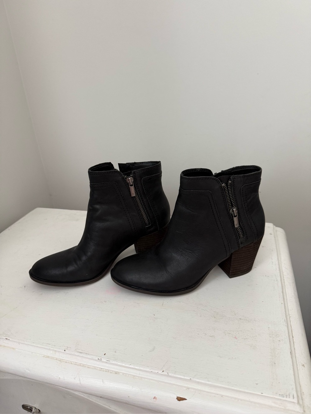 Lucky Brand Black Leather Ankle Booties with Stacked Heel